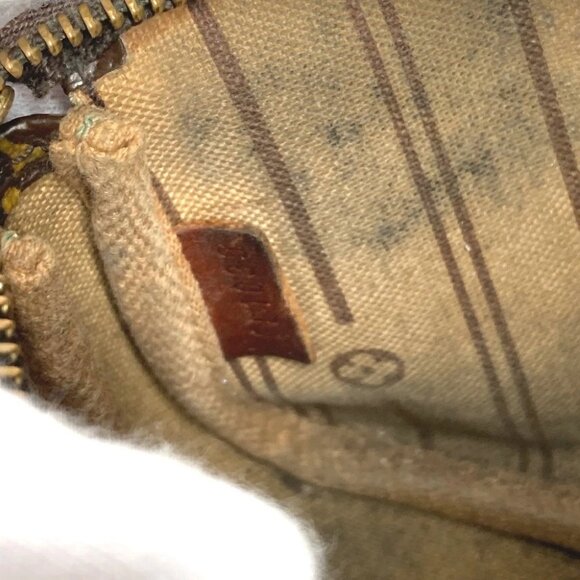 LOUIS VUITTON M95804 Monogram Label Mini Pochette Accessoires Shoulder Hand Bag - Picture 7 of 16